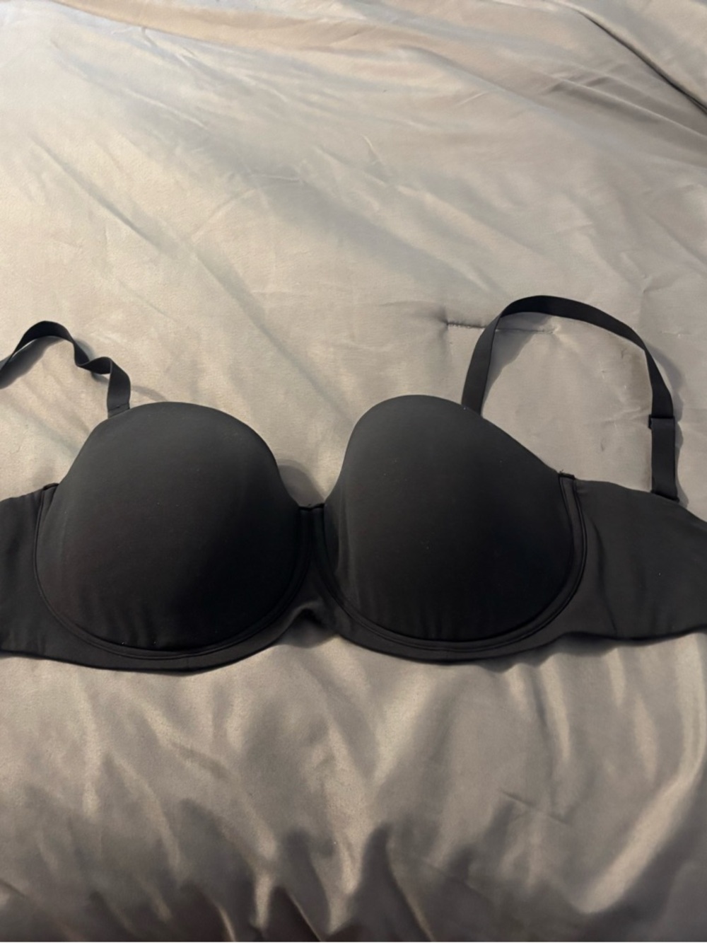 SKIMS Black Convertible Strapless T-Shirt Bra